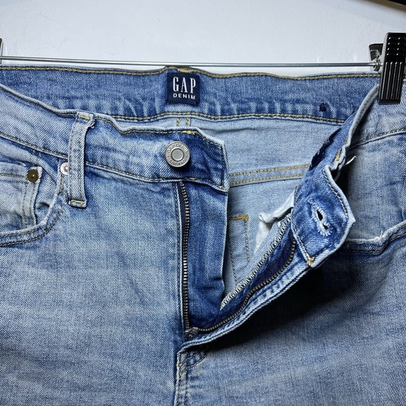 Gap women’s Light wash High waist Cheeky Straight leg Denim Jeans in 29 - Picture 7 of 13
